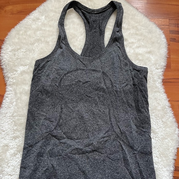 LULULEMON | Swiftly Tech Tank - Picture 1 of 3